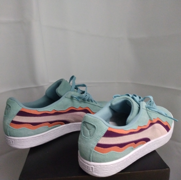 Puma suede's multi color size 12 - Picture 2 of 5